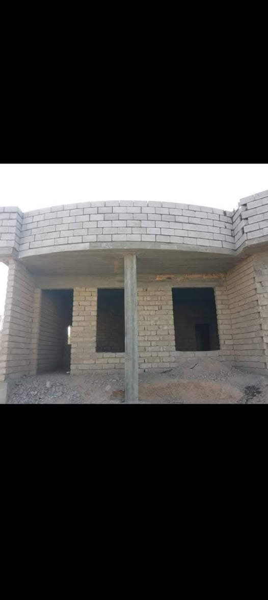 سلام عليكم يوجد كادر عمل بناء وتنزيل خرايط وتكعيب اسس وتصفير بيوت وحدل وتنضيف وصب لاش ***********
