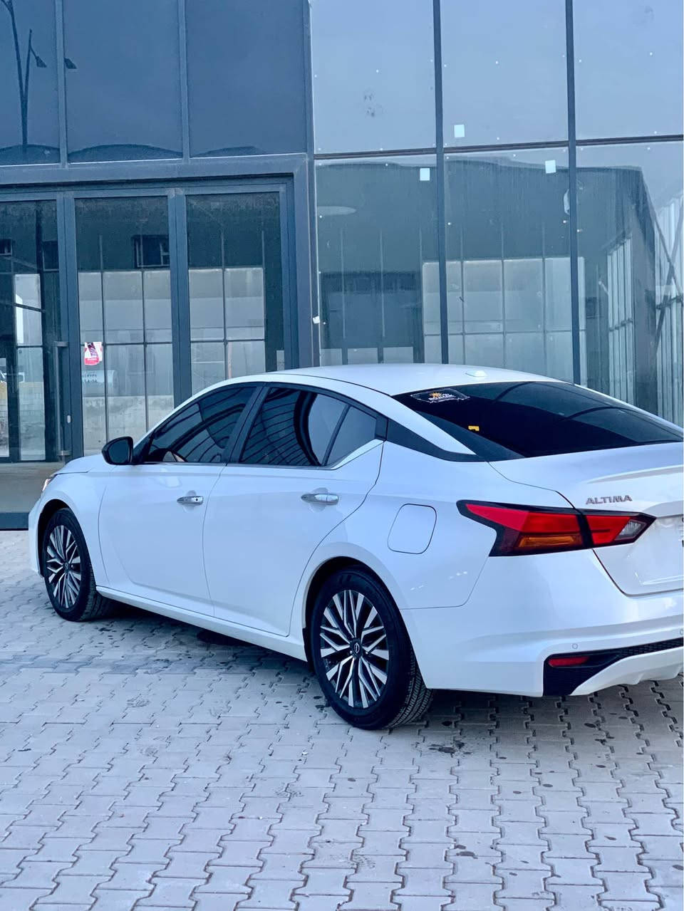 ALTIMA 2024 SV 🔥 
‎دەعمەکەی زۆر خەفیفە- بۆ نید چەمەلغ بۆیاخە بێ ناوگرتن بە شەرت    
‎٢٣ میل رۆشتو    -  مەکین٢.٥ 
‎ ئێرباگ تەنها سوکان تەقیوە و بیلادی بۆ دانراوەتەوە 
‎( بەسمە - ئۆتۆ هۆلد - سوکان ڤۆلیۆم - حاسە و کامیرا - کوشن کارەبای - شوین وایەرلیس - یەدە ئیستیل - بەسمەی دەرەوە - راداری جادە -راداری ئاوینەکان - لید و عەدەسە -ئۆتۆ ستۆپ پیش و دوا - ویل کرۆم - کامیرا -شاشە ئایپاد -تەحەکوم لایتو ئاوینەکان- تەحدید سورعە ...)
سەیارەکە زۆر تازەو جوانە و ماڵی دۆستە 
ڕەقەم کاتی :- ٣ مانگ کاتی لەگەڵە 
شوێن :- سلێمانی 
‎بۆ زانیاری زیاتر  پەیوەندی بکەن 
واتس اب - فایبر 
*********** السليمانية, العراق
