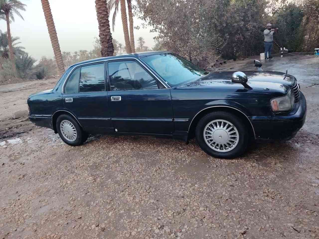 سلام عليكم ارنب موديل 93
السياره كفاله من ضربه من كص 
من نقل جثه السياره بيه رشات صبغ 
مكينه 3000رياضي تحويل مباشر رقم انبار 
جهازه من تخم تاير حداديه كهربايات 
السعر 57 وبيه مجال الشراي 
مكان السياره بالدوانيه 
الاستفسار ع رقم *********** المعلومات 
اني مكلف بلنشر الشراي يتصل
