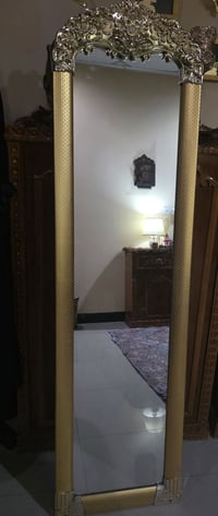 للبيع • ديكور منزلي • أغراض منزلية