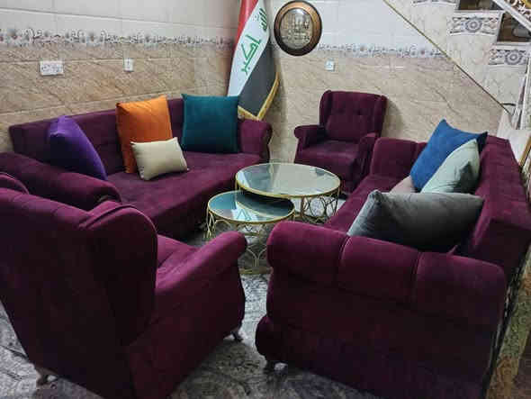 سلام عليكم تخم تركي 8 مقاعد اخو الجديد ميز طعام زان مرمر كراسي جلد 6 اخو الجديد طبلات عدد 2 وصطيات مكان مدينه الصدر ***********
