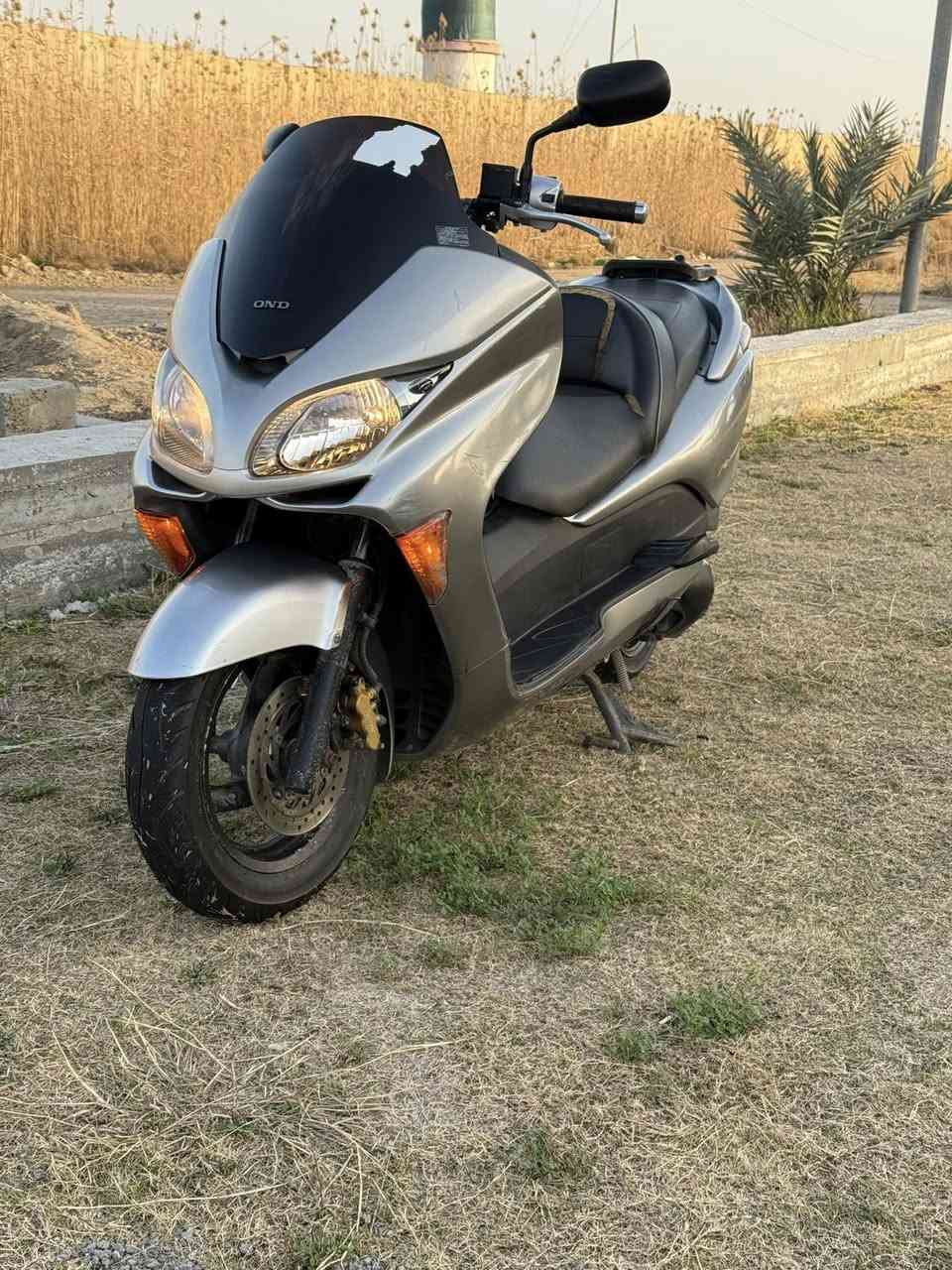 سلام عليكم فورزه صفر٩ للبيع رمبه مكفوله عامه مكاني الانبار فلوجه سعر1550  ***********
