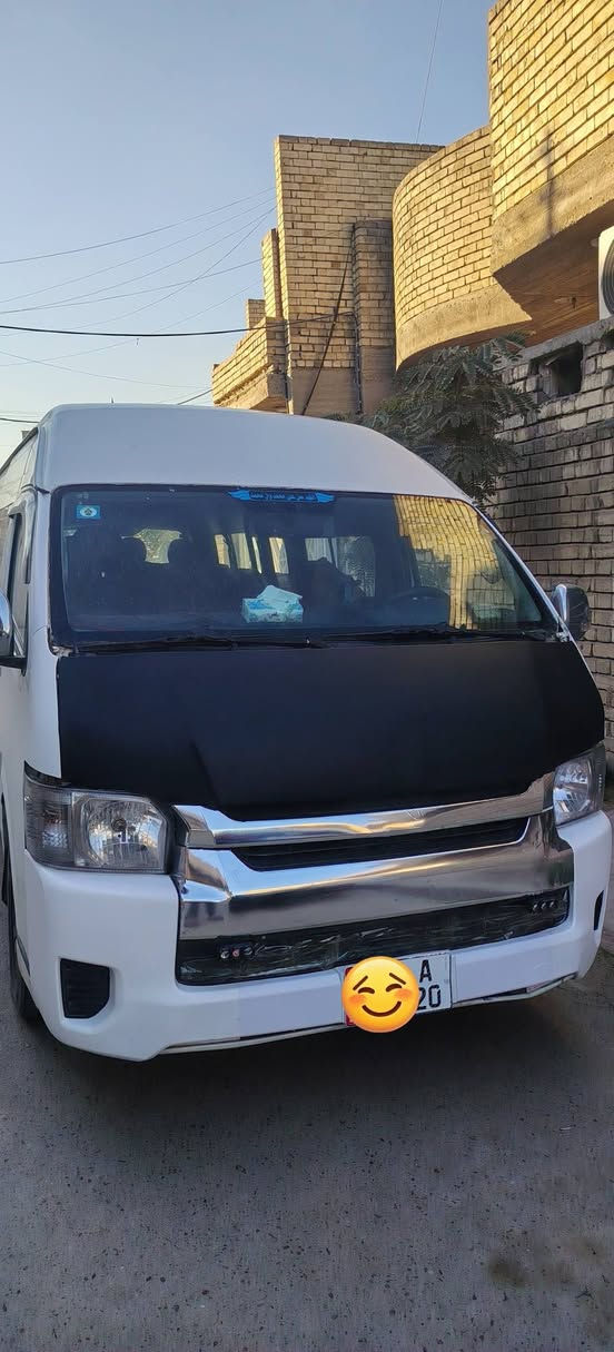 السلام عليكم هايكر 2014مكينه و كير و اكسل خير من الله رقم انكليزي جديد هزه جديده  بكل مكان يعجبك تحول  بأسمي ملاحضه اريد تحويل  مصفره غرامات و ضريبه باب كهربائي منضومه غاز درع خلفي شاشه تبريد ثلج 🥶 تاخذ تقريبا 19 نفر ويه الكعده خلف السايق  مثلا روضه او طلاب  ملاحضه الكشر بي اشويه مكانات صبغ و تعمير هلالات مكاني بغداد زعفرانيه *********** السعر 95 و بيها مجال ان شاء الله
