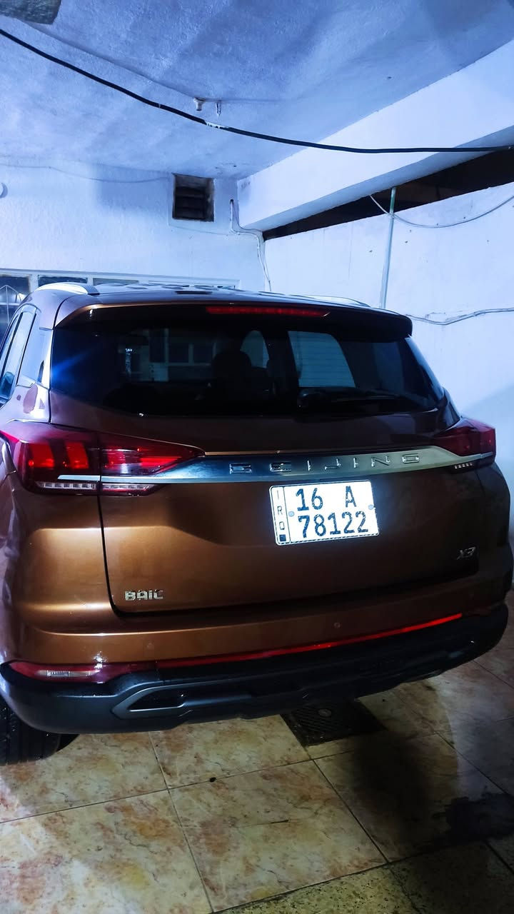 بايك x3  (زيرو ماشيه 7الف) 
2024
السعر 107 قفل
 زيرو ماشيه ٧ الف
مبدله دهن مره وحده
مكفوله من كلشي فقط طخه خفيفه بالباب والجاملغ السياره برغي مامفتوح بيهه
اتصال ***********
