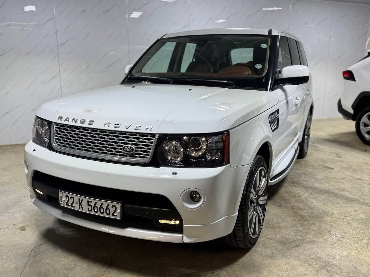 Rang Rover Sport⚜️(Autobiography)
موديل2013
105.000KM بشرط  
‎خلیجی، وكالە سردار، ضمان ٢ بصمة 
‎بدون صبغ بس مكان بی شويه بي دار ،كلل بشرط

‏‎فول فول ١/١;،٥ كامیرات،كیر بالسكان،سلاید،كشنات جلد،كشنات خزن،حساسات،لایتات دوشمة لونين لید،دبلات كهربائی،تحدید سرعە،٦موداد القیادە،هوای مواصفات اخرە،

‎محرك ٨ سلندر سوبەر 
‎دبلات و كهربائی و محرك كلل بشرط
‎سلیمانی📍
‎سعر:$💵175
0773 554 8009📞
……………………..
Rang Rover Sport⚜️(Autobiography)
‎مۆدیلی:2013
 105.000KM
‎خلیجی، شەریكەی سەردار، زەمان ٢ بەسمە
‎بێ بۆیاخ، یەك شوێن پی داری هەیە، هەمووی بە شەرت

‎فول فول مواسەفات: پێنج كامێرا،كوشن ٢ ڕەنگ،گێڕی پشت سوكان،سلاید،كوشن خەزن،حەساس،لاید لید،دەبڵی كارەبای،ڕاگری نشێوی،٣شاشە،دیاری كردنی
‎خێرای،بەسمە، شەش مۆدی لێخورین،

‎مەكینەی هەشت بستۆنی سوپەرچارج
‎دەبڵ و كارەبای و گێڕ و مەكینە بە شەرتی هەموو شتێك
‎سلێمانی📍
‎نرخی:$💵175
0773 554 8009📞
Admin🌹 السليمانية, العراق
