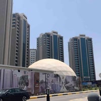 شقة للإيجار في مجمع البروج السكني 📍 بنايات هدير  🏢 الطابق الخامس  📐 ال...