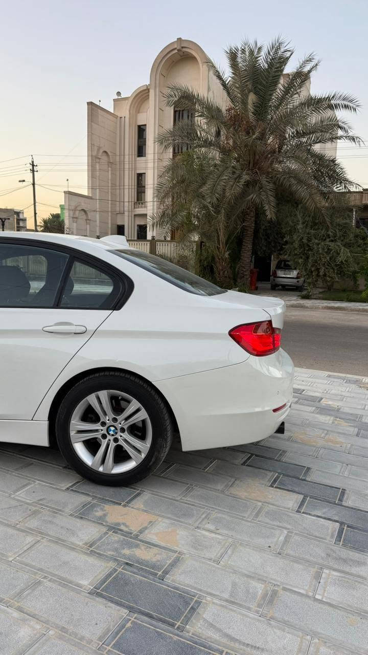 Bmw 320 2014
رقم بغداد سنوية وهزة جديدة 

السيارة مكفولة من الحادث والصبغ 

فقط اصبعين بارد بالجاملغ الخلفي للسايق ورصعة بالهلال لنفس المكان موضحة بالصورة

كير ومحرك وكهربائيات على وضع الشركة 

ماشية 161 الف كيلو 

كشن قماش كابوي 

تدفئة كشن

4 انظمة قيادة 

باقي التفاصيل واضحة بالصور 

مكان السيارة بغداد (عامرية او حي الجهاد)

السعر 150 وبيهة مجال 

الاتصال *********** وتساب
