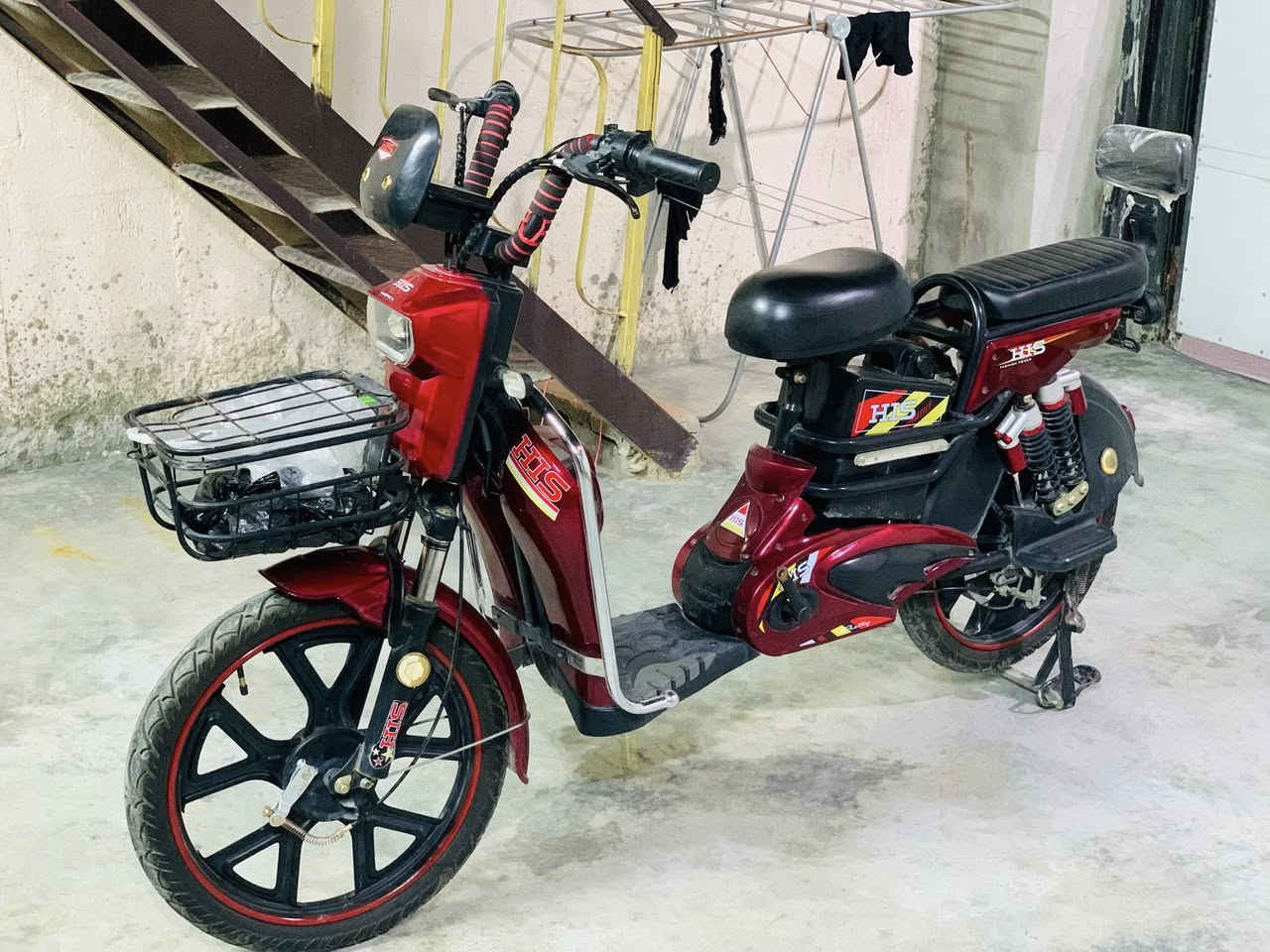 سلام عليكم باسكل شحن للبيع  نظافة 100‎%‎ شرط فحس سعر 350مجال مكان كركوك ئازادي 
للستفسار 
***********
***********
