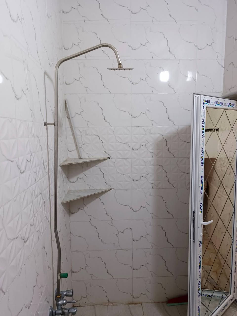 سلام عليكم بيت للبيع #زراعي مساحه 50 متر بناء حديث بسعر مناسب للتواصل *********** موقعه شهداء البياع
