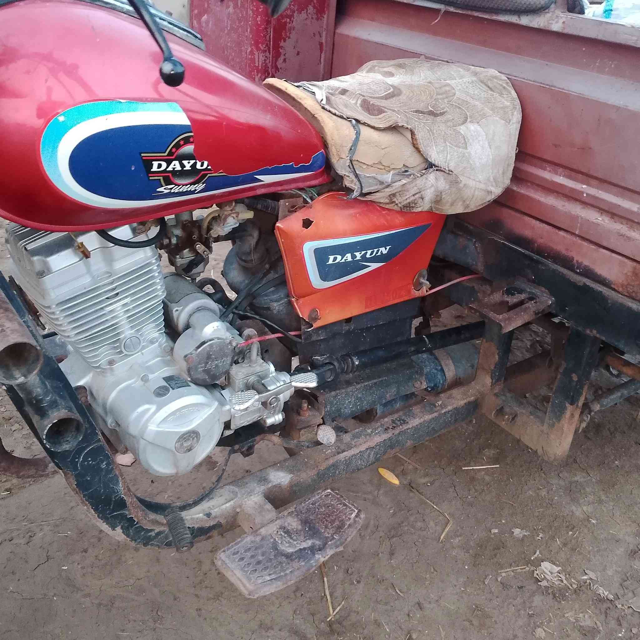 السلام عليكم ستوته للبيع مديل 2006 الحديد القوي الشراي ينتصل ***********
