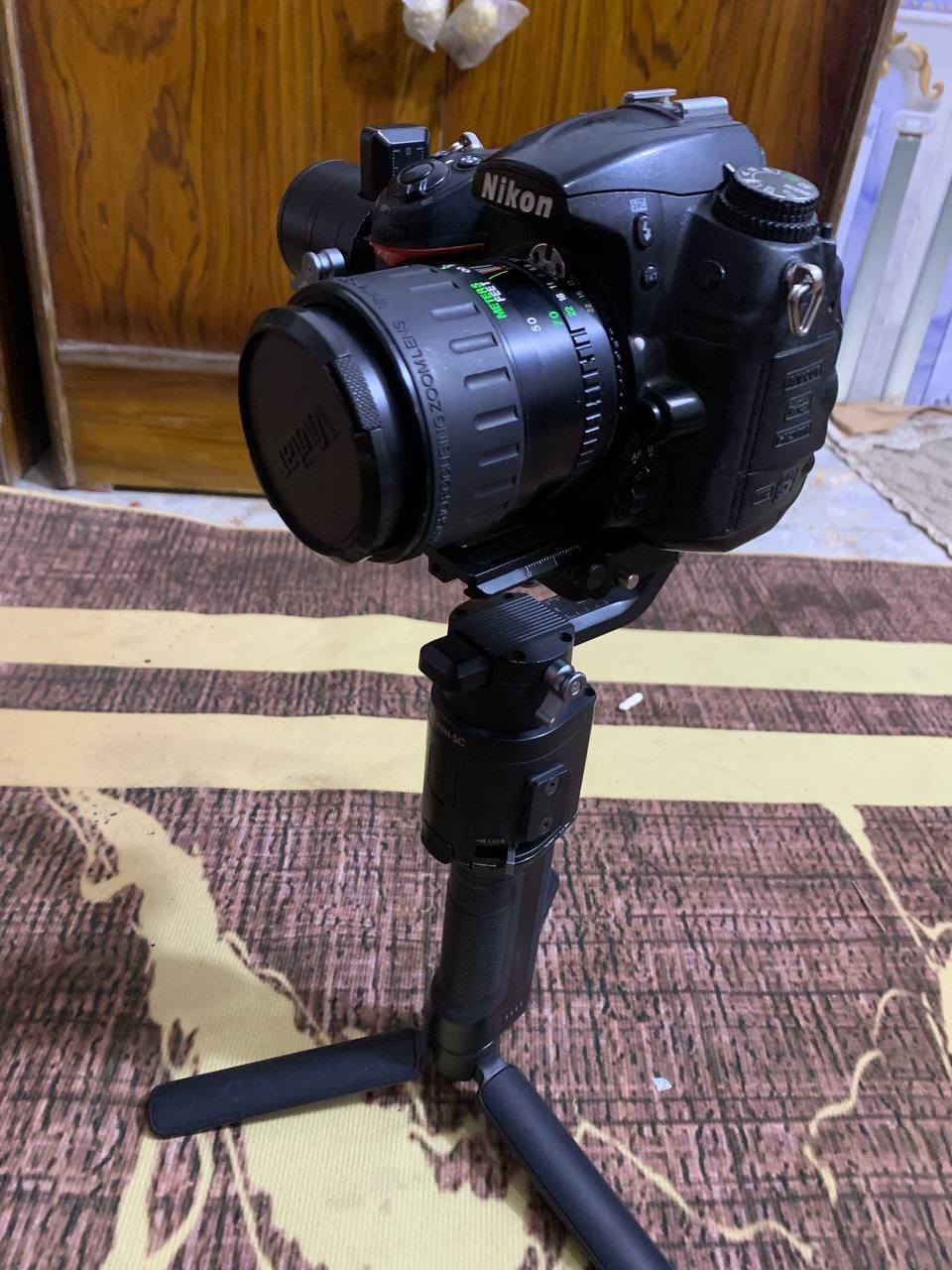 سلام عليكم البيع كامره نيكون 7000 ب450
نضافه 70% 
رولن جديد بكنتورته يشيل وزن 2كيلو.  ب240
درون سي فلاي جديده 
ب300
فلاش  متوازي وريد ابيعهن
ب40  
وهاذه رقمي ***********
