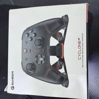 للبيع يد تحكم لاسلكية (Wireless Game Controller) GameSir Cyclone 2  جد...