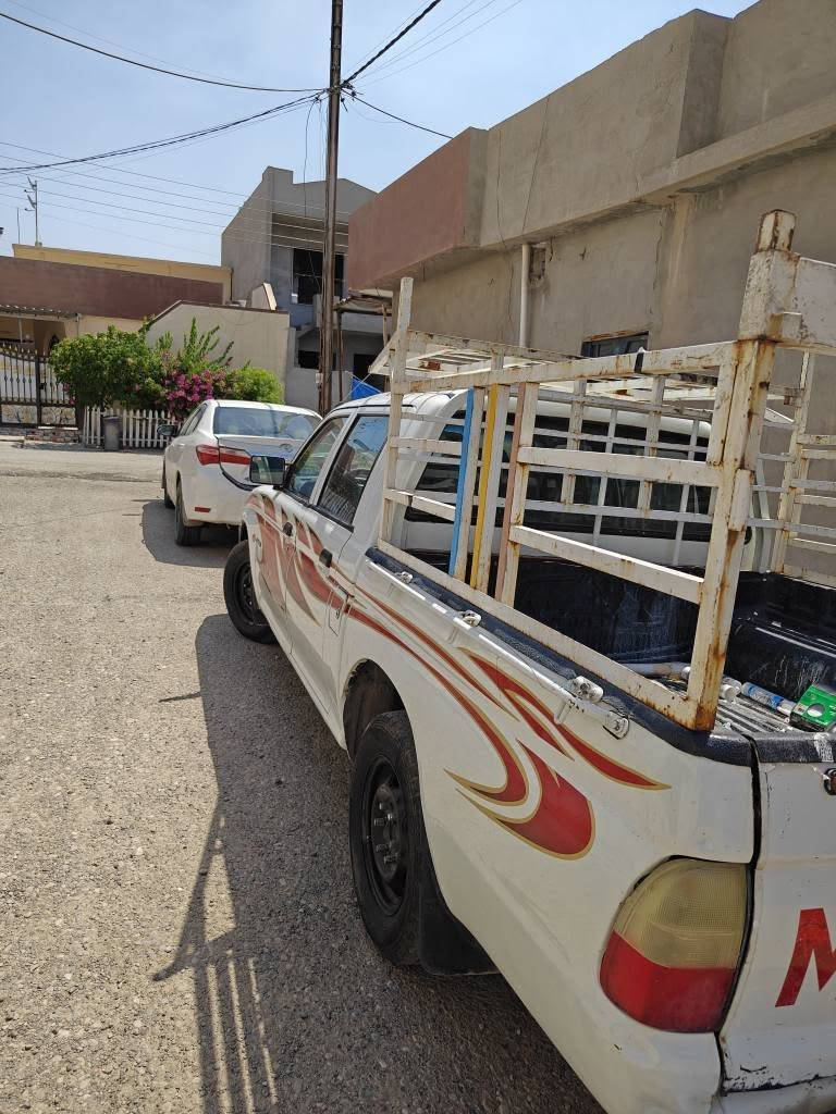 مستر بۆشی 2005
سنوی هز براد جدید لحد 2031‌/شهر ٩ بسمی دفتر بنزین عند 
سیارە نزیف نزیف مال بیت 
جام  کاهربا یی کیر محرک بشرط  سیار غاو بنزین سیارە شون ماترید حلو 
سدر  کهرباي کل جدید 
ازامو شرای لاخابر 
سعر 77$ 
مکان کرکوک 
 هاتف ***********
*********** كركوك, العراق
