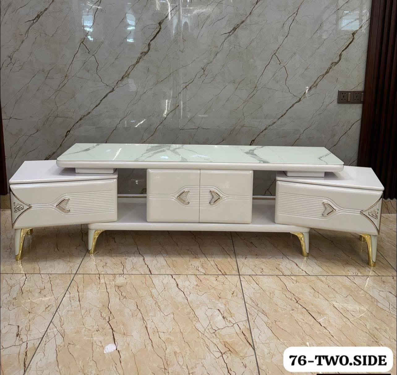 توفر ميز بلازمة تركي اصلي بسعر 175 مع التوصيل الرقم ***********
