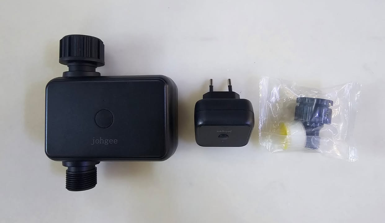 السلام عليكم 

مؤقت ري وسقي للحدائق / واي فاي 

السعر 25 الف 

التفاصيل داخل الصور / للتواصل *********** واتس اب توصيل بغداد (5) آلاف محافظات (6) الاف للمزيد زوروا صفحتنا على الفيس بك 

https://www.facebook.com/profile.php?id=61560710157601
