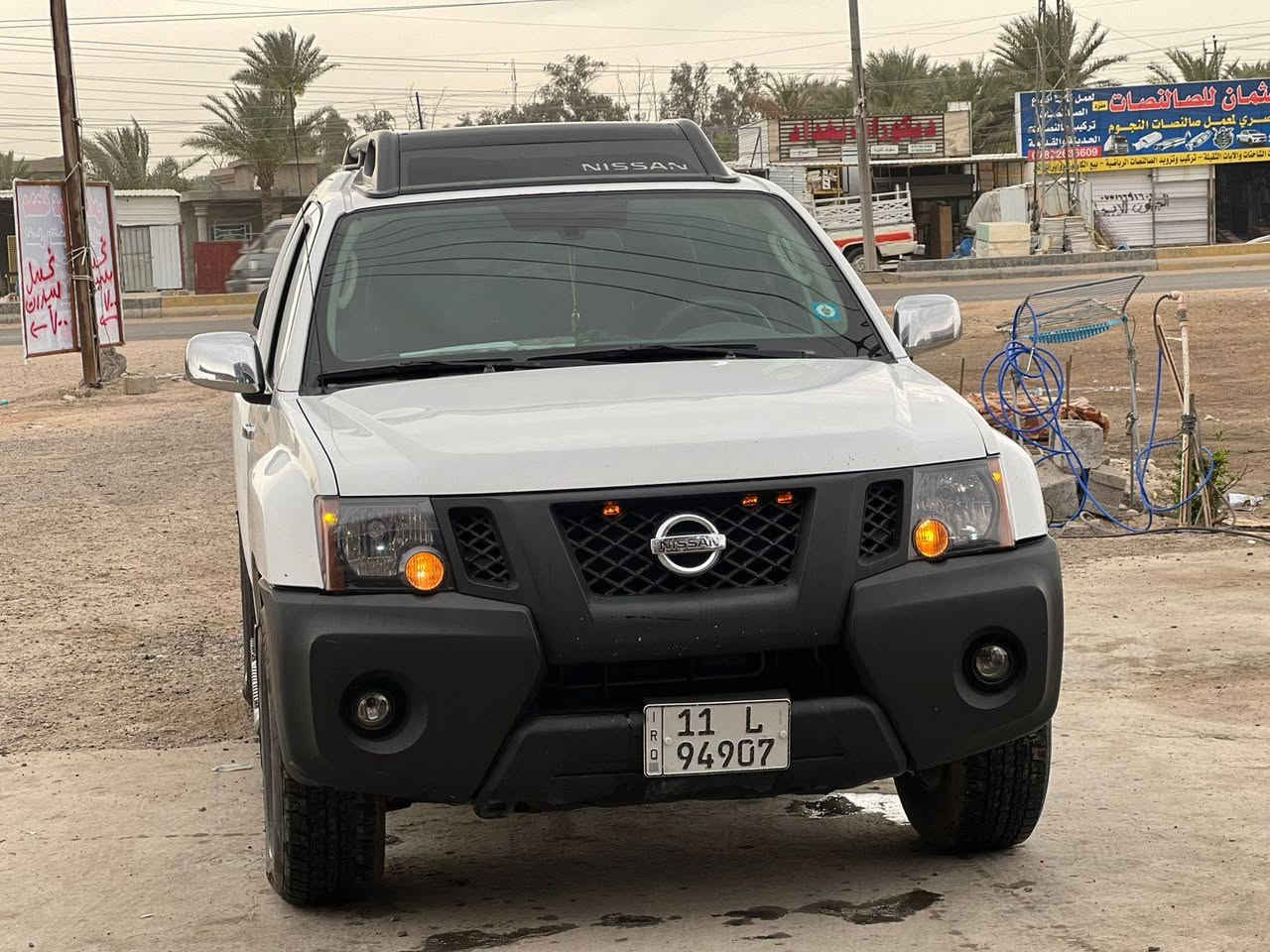 من رخصة الادمن...
عندي سيارة نيسان اكستيرا للبيع موديل ٢٠٠٩
 دفع رباعي نظيفة جداً 
مكفولة كفالة عامة من الصبغ والضرر 
خليجي ...
مكان السيارة في بغداد ابي غريب 
السيارة باسمي تحويل ثاني يوم..
السعر ١١٠ ورقة وبيها مجال بسيط جداً...
تليفون واتساب :  ***********
