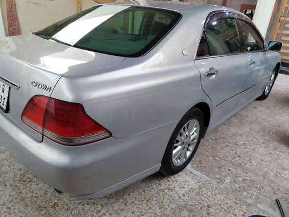 شاهينه موديل ٢٠٠٥ شاصي ٨٢ كفاله من من الكص والضربه ٣ دكم
بيها بارد زغير شوف العين السياره ادوات اكفلها سرقه وعشاير ٦٣ وبيها مجال ***********
