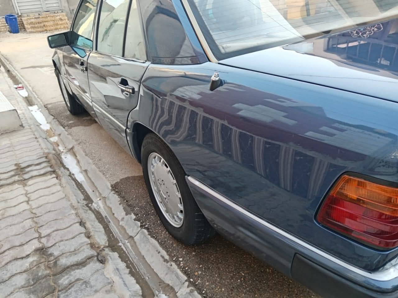 سلام عليكم
مارسدس دب موديل 87 محدثه محوره 2500 مكفوله قواعده لاتعمير ولاخيااس مصبوغة جماليه رقم بغداد ألماني تبريد شغال داخل جلد طابوكه جام امامي كهرباء جاهزه كير اكسن حداديه بيع فقط بدون مراوس
السعر 70 وبيها مجال قليل
مكان ناصريه مركز
اتصال ***********
