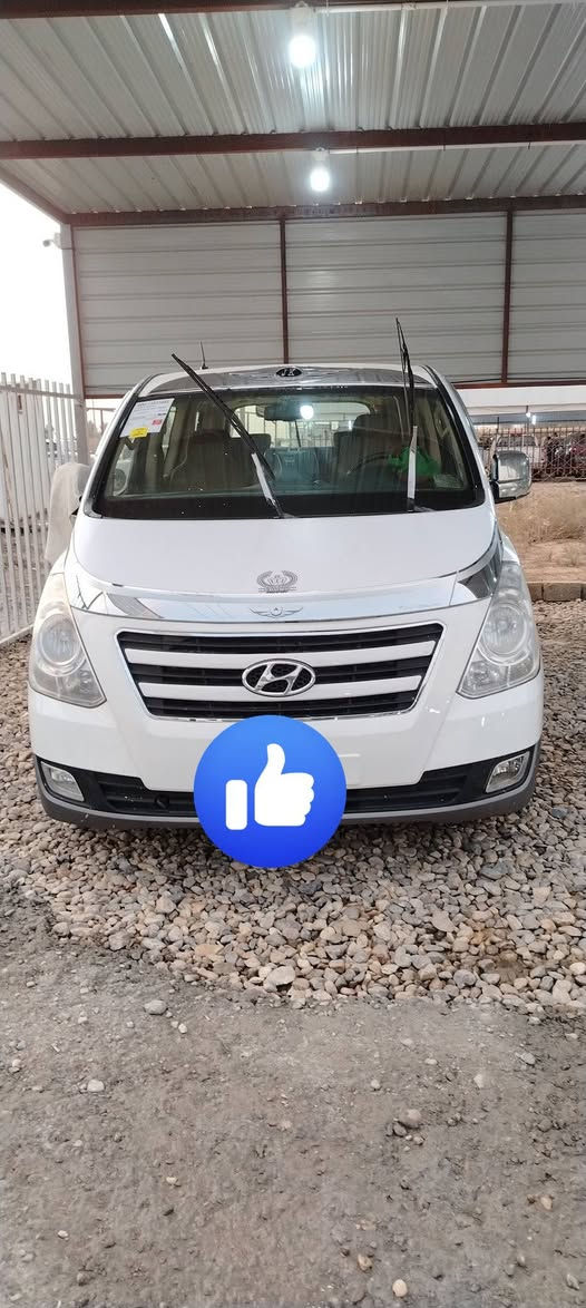 السلام عليكم ورحمة الله وبركاته سياره البيع موديل 2012. مفتوح .      سياره جديده مكفوله كفاله عامه لا صبع لا تبديل شرط سياره برغي ما ناقصها تحويل ثاني بيها بارد لاستفسار *********** او اسيا *********** وبيك خير وتدلل ابو حيدر
