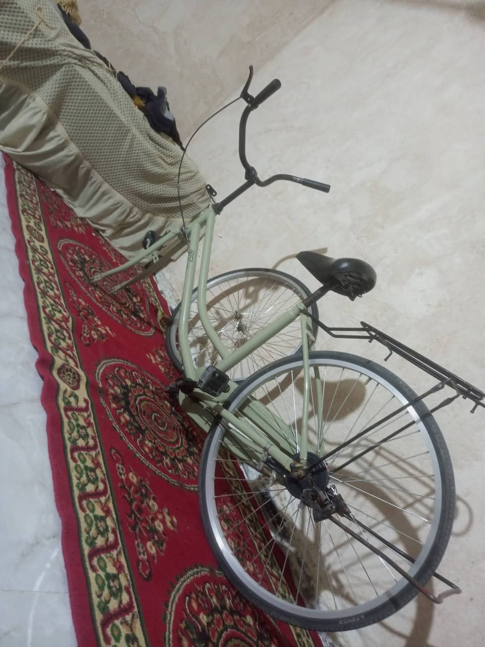 بايسكل للبيع
حجم 26 لشه نضافه 90%
السعر 100وبيه مجال قليل الشراي يجي خاص 
مكان نجف كوفه


**إذا كنت صاحب هذا الإعلان وتريد حذفه لأي سبب، رجاءا أرسل رسالة إلى الدعم الفني**