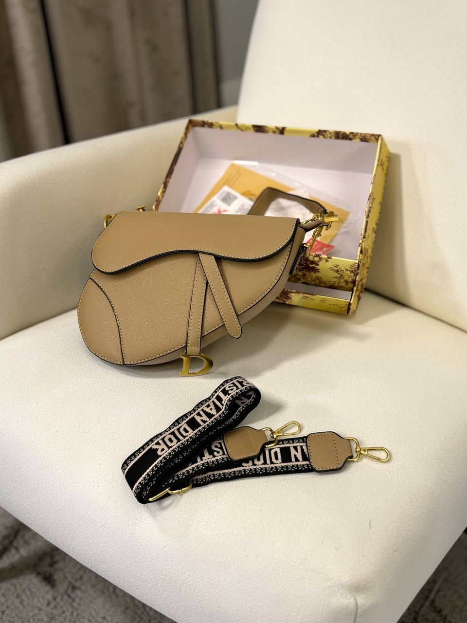 🔥سعر القطعة 25 مع توصيل 😍


**إذا كنت صاحب هذا الإعلان وتريد حذفه لأي سبب، رجاءا أرسل رسالة إلى الدعم الفني**