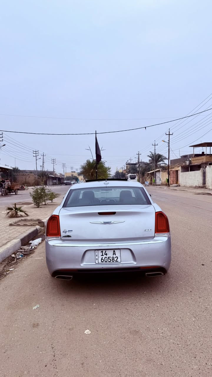 السلام عليكم اوباما مديل 2019 اصل وارد كندي جاملغ وبنيد رقم بصره بأسمي ماشيه ١١٠ فول جاهزه للأخير *********** السعر 220
