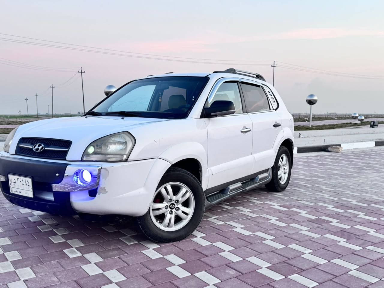 اسلام عليكم شباب عندي توسان 2009 للبيع السياره خير من الله السياره ماعايزه شي صدر امامي اوخلفي كله جديد بدلته قبل شهر تخم تاير جديد قبل 4ايام من بدلته او عندي تخم نص عمر وياه انطكيا كير محرك شرط او سنويه ل2028 التصال ع هاذ الرقم *********** غير متواجد ع فيسبك
