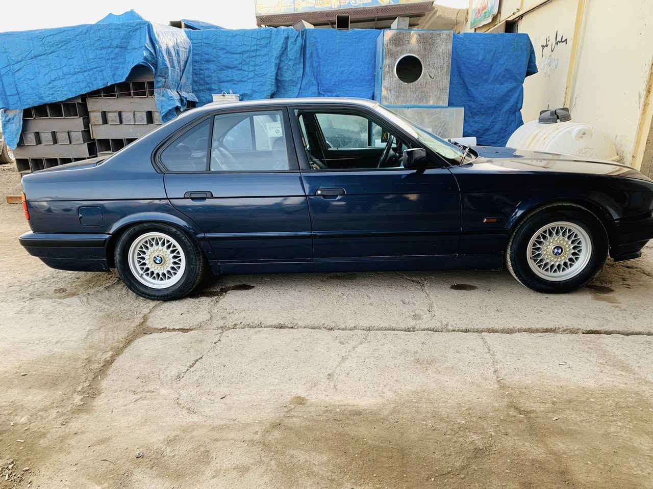 سلام عليكم

للبيع 500 موديل 1992 كير ومحرك جديد 

سياره حلو اي نقص مابيها 

رقم جديد بسمي 

مكان السياره تكريت  

  

اتصل (***********)
