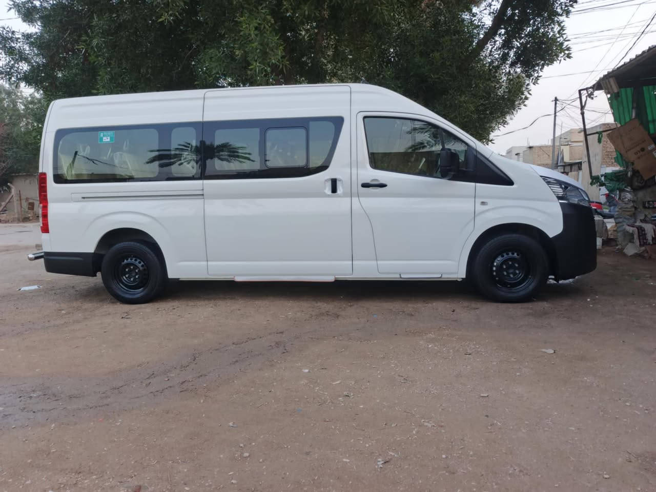 سياره هايسه ام بوز موديل 2025ماشيه 8000 نص فول
كير اوتوماتيك سياره جديده ع وضع الشركه رقم اربيل بسمي دوشمه عامه درع ستيل سياره مكفولة كفاله عامه 
مكان السياره كربلاء للاستفسار الاتصال على الرقم التالي 
***********.      ‏‪***********‬‏
