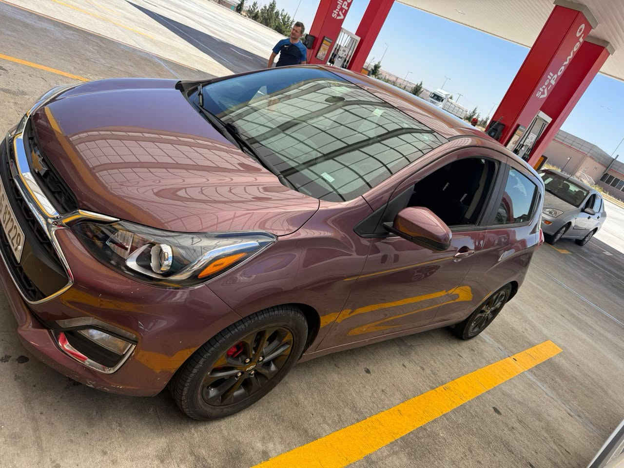 موديل (2021)
♦️مواصفات (LE)
♥️1/لايث امامي لث
🔴2/جم4كهرباء
♦️3/تحديد سرعة
🛑4/كامره
♦️5/ ماشي (85000) قابل لزياده
♦️6/كير محرك بشرط مامفتوح
🛑7/سنويه هزه  كلها جديد
♦️8/بي بطاقة بنزين
🔴9/ضرر بي باب سائق صبغ فقط 
♦️ايرباك تكمه فقط راجع سستم
♥️10/ من اخير انطيك سياره بدون نقص ماتصرف عليا ابد سياره مال بيت♥️
♥️11/ سعر 108$ وبي مجال لطيبين
12/ مكينه 14 مرغوب بنزين عادي
ضرر سيارة مرفوع مع صوره♥️***********
