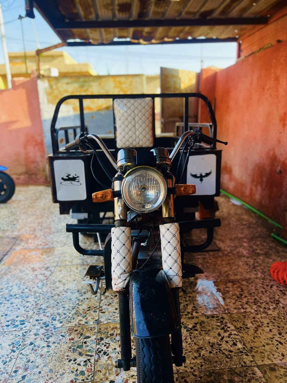 سلام عليكم ستوته للبيع موديل 16اوراق ستوته حلوه مال جناي مكاني كوت شارع نفط رقم لهاتف ***********
