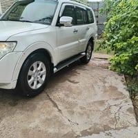 للبيع باجيرو فول مواصفات موديل 2010 حبتور كفاله عامه ماعده الجاملغ الخ...