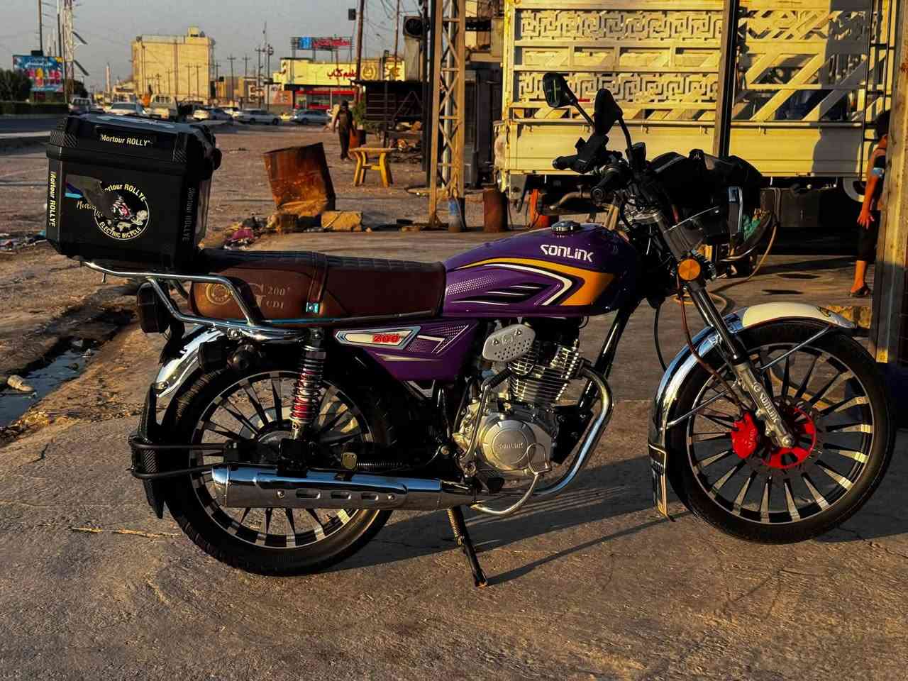 دراجه ايراني سونلك 200cc للبيع دراجه نظيفه  شوفت عينك مماشيه هواي السعر 800


**إذا كنت صاحب هذا الإعلان وتريد حذفه لأي سبب، رجاءا أرسل رسالة إلى الدعم الفني**