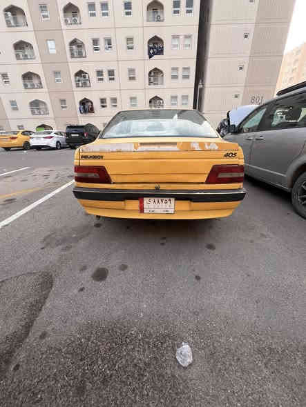 سلام عليكم بيجو لميس موديل 12 رقم الماني
  سنويه عضم  كير ومكينه مكفولات حداديه جديده تخم تاير كهربيات ماواصل راعها ابيع كوم حديد اتكفل سرقه وعشاير. مكاني بسمايه . رقم *********** سعر 11
