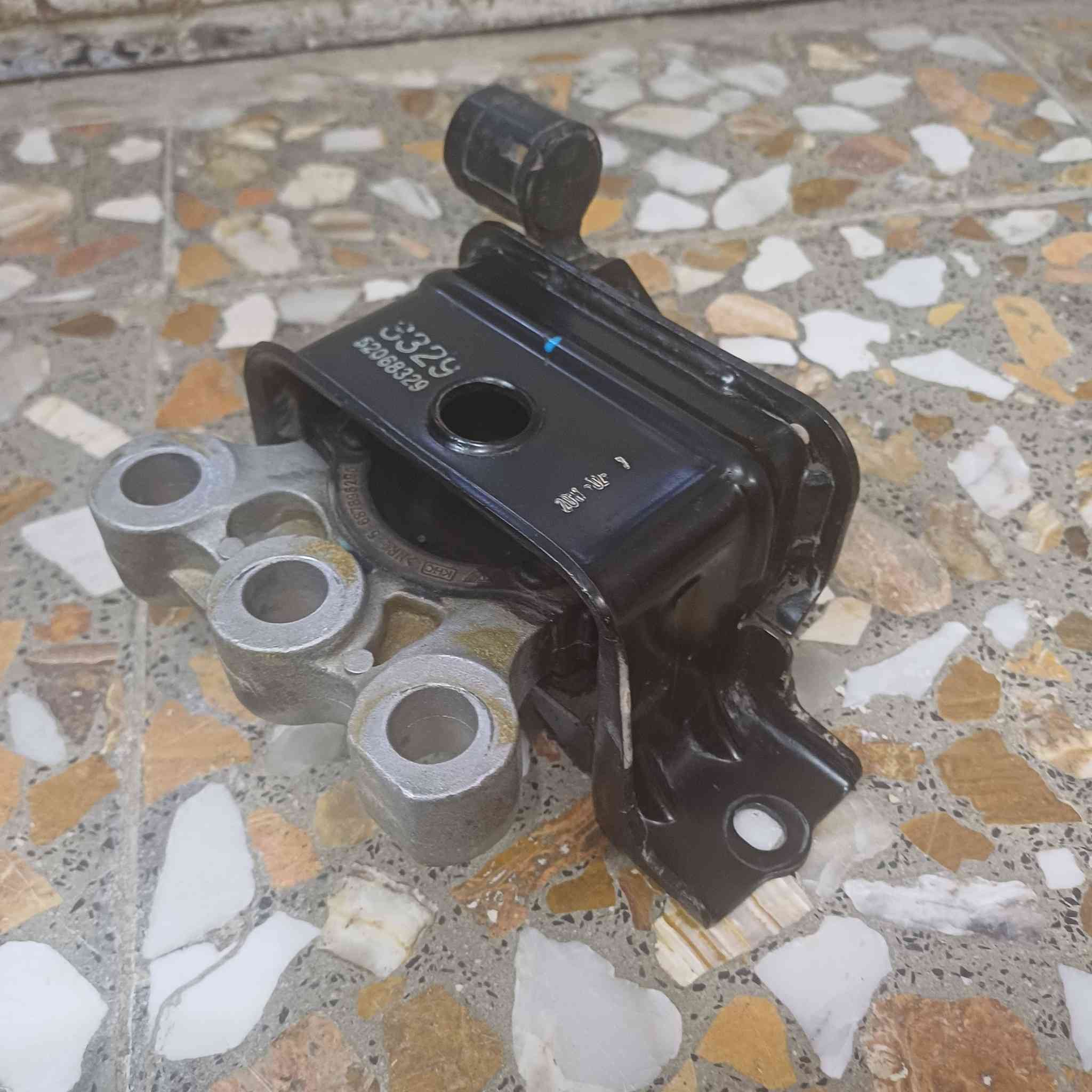 سلام عليكم بيع اذان محرك كوبلت من 16 / 18 مستعمل تفصيخ اصلي على شد صير جوة شوتة سعر 25 قفل ***********
