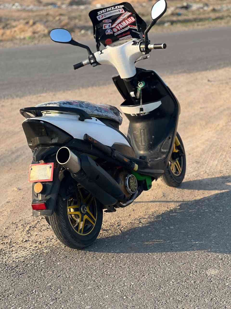 السلام عليكم للبيع ماكس عدله مكينه 55 شلعه ومعدل فول كهربائياته كله شغاله سلف وهندر الدراجه ماناقصه برغي السعر 550 العنوان سامراء الحويش هاتف ‏‪***********‬‏
