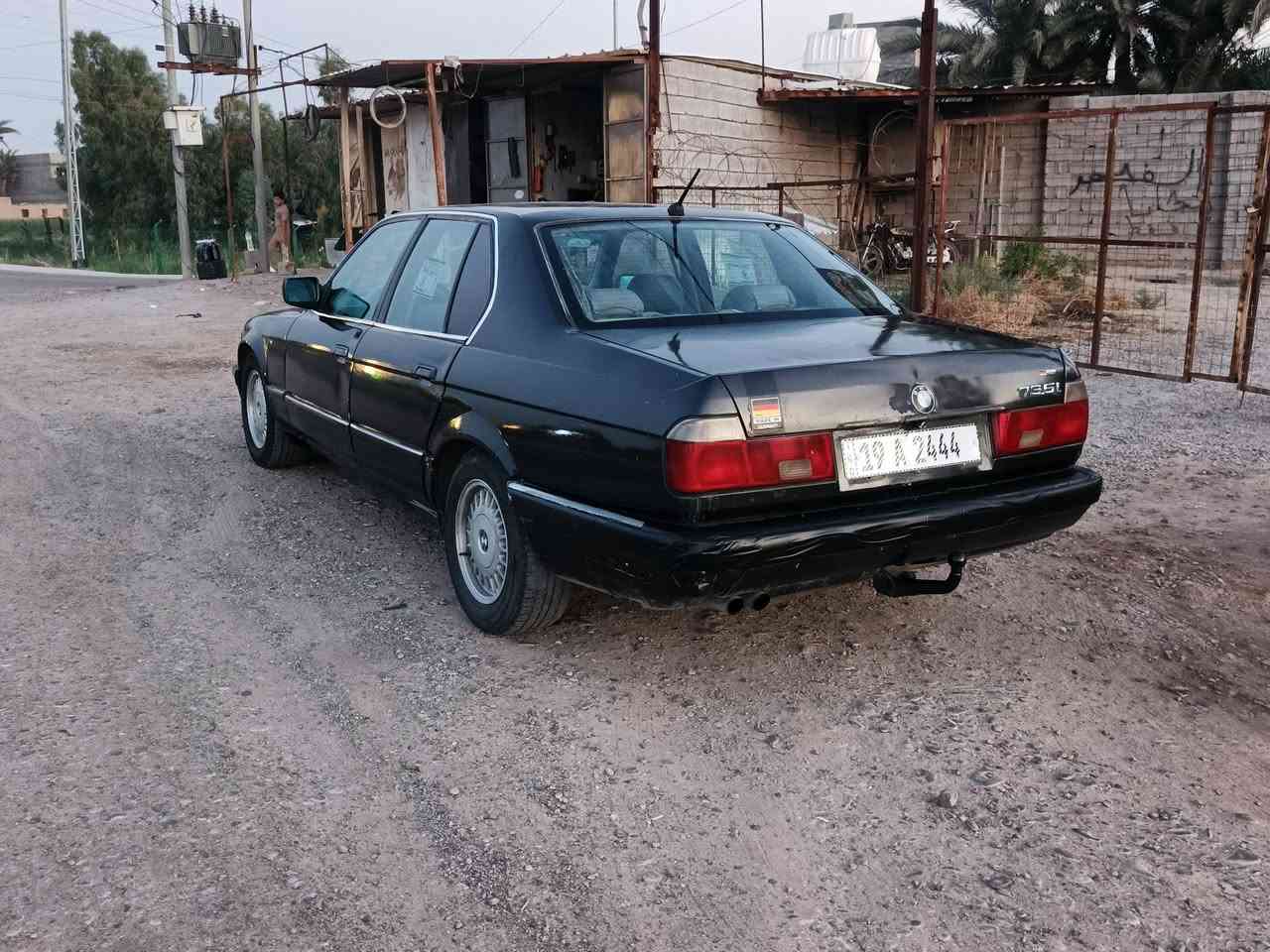 بي إم ٧٣٥ موديل ١٩٩٠ رقم دولي مميز تحويل وين ما يعجبك بسمي سنوية لل ٣١ هزة جديد تخم تاير جديد صدر ٧٥ بلمية مصبوغه عام للجماليه لايت زنون جام كهرباء كله شغال كير ومحرك بطه ٣٠٠٠ مكفولات شلعه ومعدل للبيع أو المراوس السعر ٣٥ وبيهة مجال مكاني ديالى للاستفسار الاتصال بالرقم ***********
