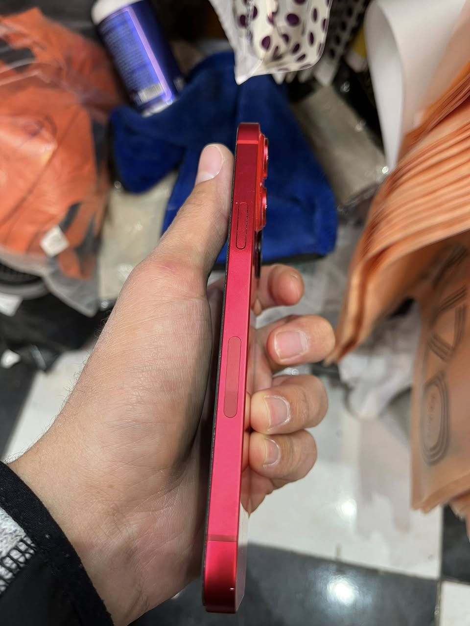 السلام عليكم ايفون ذاكرة 256 بطارية 94 نموذج m اي سيم امريكي جهاز يخبل ونظيف كدام عينكم للبيع ب 600 او مراوس بايفون اعلى مع فرق مكاني بغداد اليرموك ***********0
