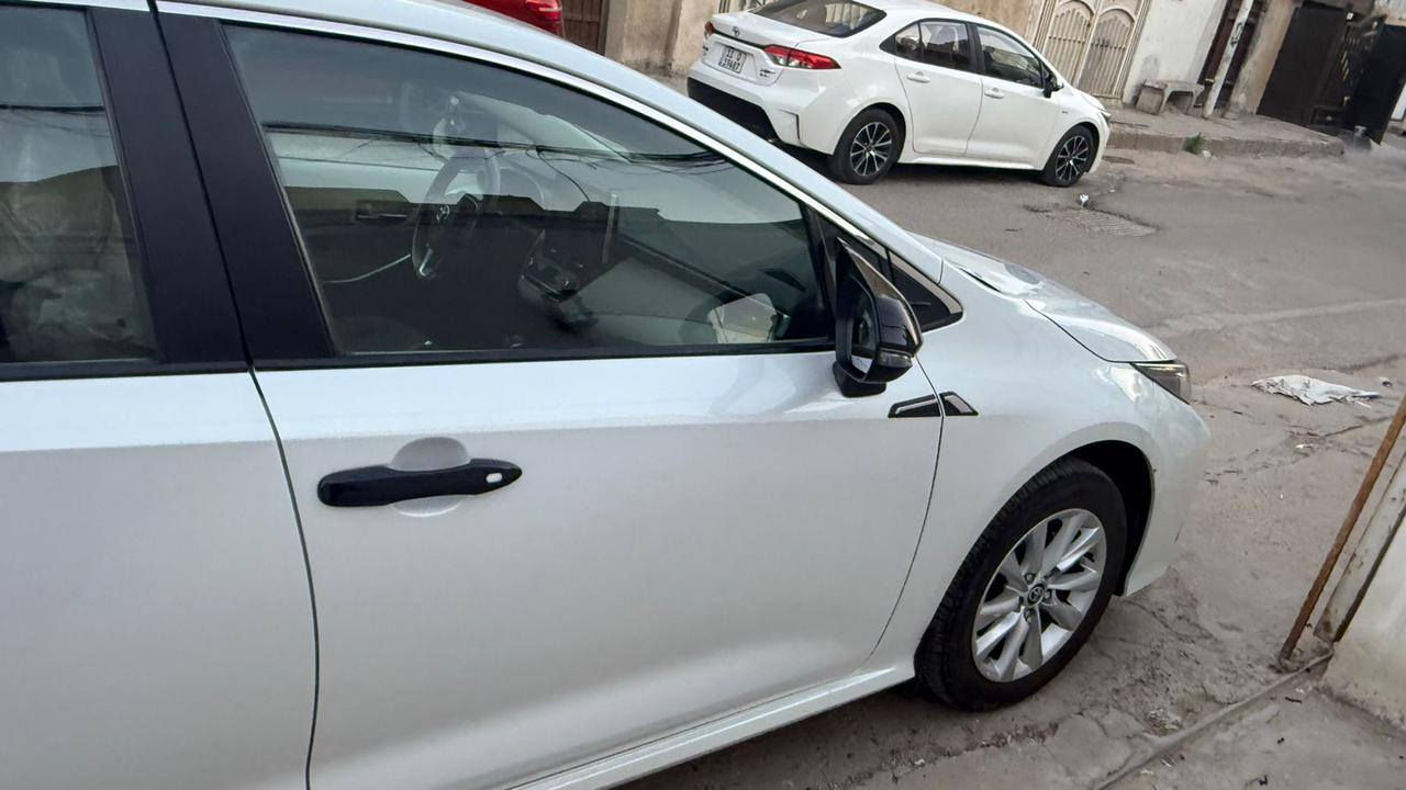 كورلا 2024 ساز ( خـليـجـي ) 
مكفوله من الصبغ وبارد وتبديل
محرك 1800 بانزين
ماشيه 58 الف كيلو

العنوان بغداد البياع
رقم الهاتف ***********
