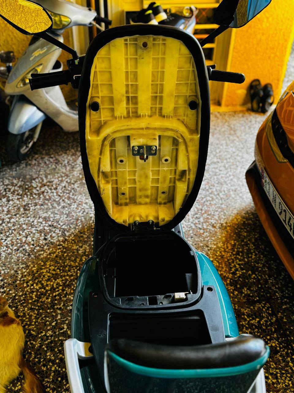 السلام عليكم للبيع
دراجه شحن نوعه Speed D2موديل 2025
6بطاريات 
تشغيل عن بعد و بصمه و سويج 
سرعه 80 حقيقي
نضام بك
نضام بارك
3سرع
مكاني بغداد حي العامل 
سعر خاص 
***********
