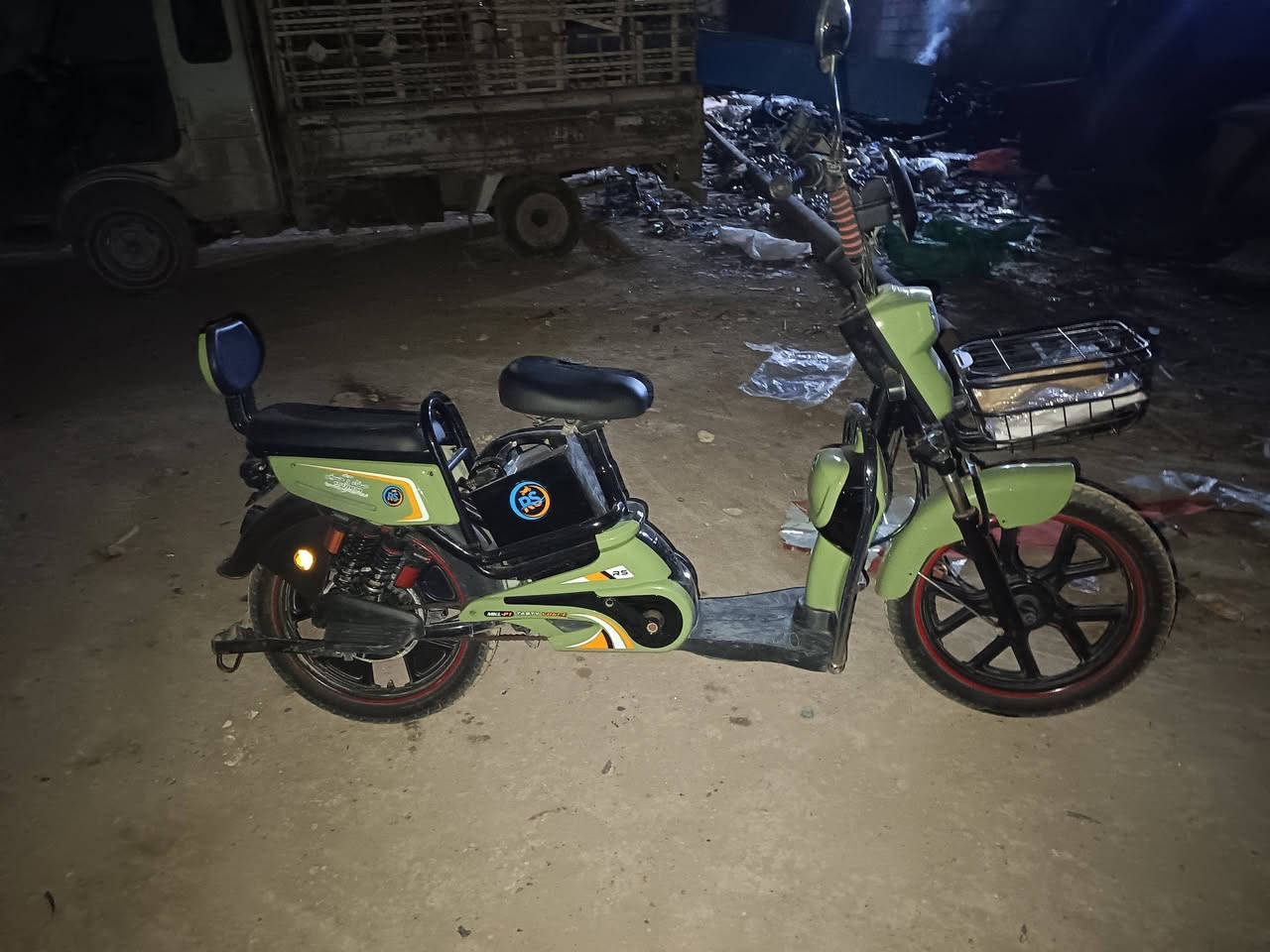 السلام عليكم للبيع دراجه شحن السعر ٣٥٠ وبيهه مجال مكانهه بغداد الدوره هوررجب


**إذا كنت صاحب هذا الإعلان وتريد حذفه لأي سبب، رجاءا أرسل رسالة إلى الدعم الفني**