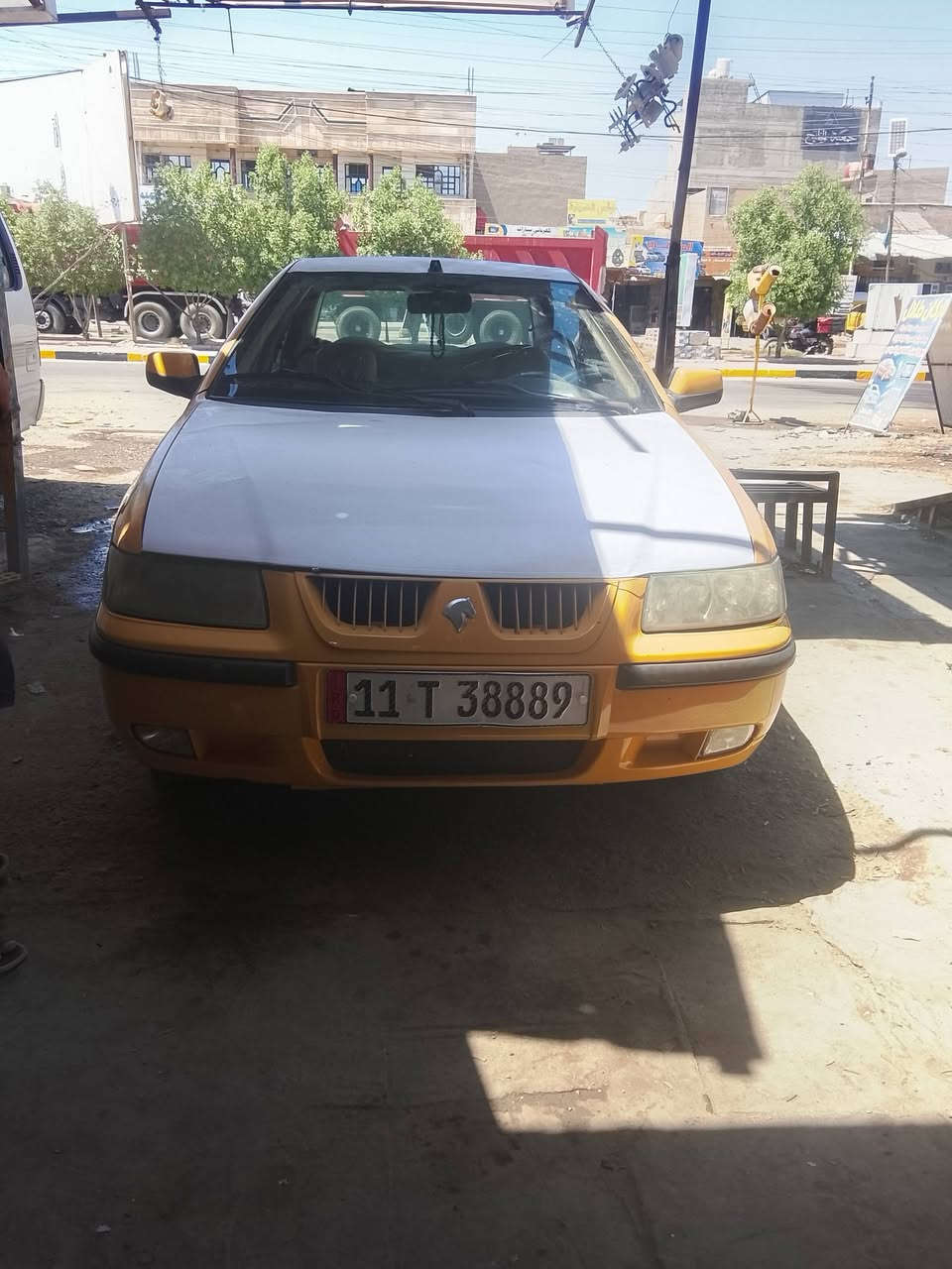 سمند 2010 بغداد انكليزي
محرك كير مكفولات 
تبريد بي ليك فقط 
بيها طخه بالجاملغ الخلفي 
سياره جاهزه نواقصها كلش بسيطه 
مكانها بغداد حسينيه ال راشديه 
*********** 
سعرها 25 وبيها شي قليل
