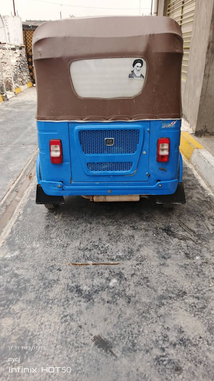 سلام عليكم تكتك للبيع 2022بيهه محرك مجفت رقم بغداد***********
