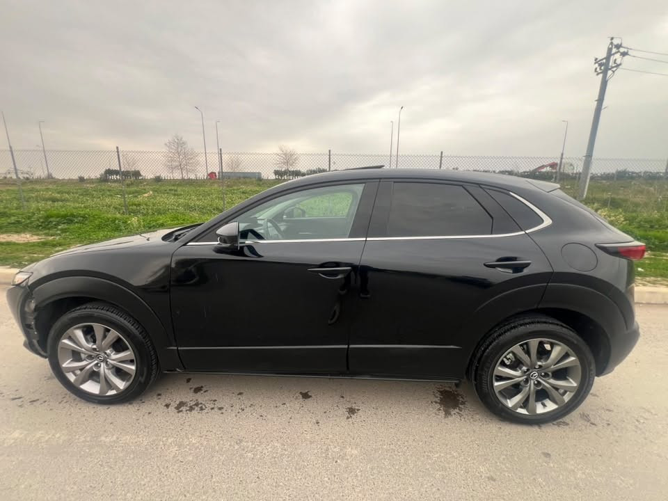 Mazda CX30 2024 S Premium
ڕەنگ : ڕەش 
✅ناو دوو ڕەنگ
✅مەکینە 2.5L بێ تۆڕبۆ
✅تەنها 9 هەزار میل ڕۆشتووە 
✅فوول مواسەفات 
✅سلاید
✅داتاشۆ 
✅سندوق شەفت
✅کامێرا ٣٦٠ دەرەجە 
✅ڕادار 
✅خەتی جادە 
✅شاشە لمس
✅مسماعە Boss
✅کوشن و سوکان هیتەر 
✅کوشن کارەبایی و خەزن
✅ئاوێنە ڕادار و کامێرا
✅تەبرید مەرکەزی
✅شەحنی موبایل وایەرلیس 

سێ پارچە و پەڵەیەکی بۆیاخە تۆزێک ناو چاملخەکەی گرتووە  شاصی بە شەرت 

✅مەکینە و گێڕ و ڕادێتە و هەموو گیانی بە شەرت 
تازە رەقەم کراوە
نرخ 138$
3MVDMBDM7RM685797

تەنها ئێرباگ سوکانی تەقیوە 

***********

مازدا CX30
لون : اسود 
✅داخل لونين
✅محرك 2.5L بدون تيربو
✅فقط 9 الف ميل ماشي
✅فوول فوول مواصفات
✅سلاید
✅داتاشو 
✅صندوق شفت
✅كاميرا ٣٦٠ درجة
✅ڕادار  
✅شاشە لمس
✅مسماعە Boss
✅كشن و ستيرن هيتر 
✅كشن كهرباء و خزن
✅مراية ڕادار و کامیرا
✅تبريد مركزي
✅wireless charging 

٣ قطع مصبوغ و شبر ، شاصی بشرط

✅ گير و محرك بشرط 

رقم اربیل  

ارخص سعر 138$ 

‏3MVDMBDM7RM685797

فقط ايرباك ستيرن طاگ 
***********
