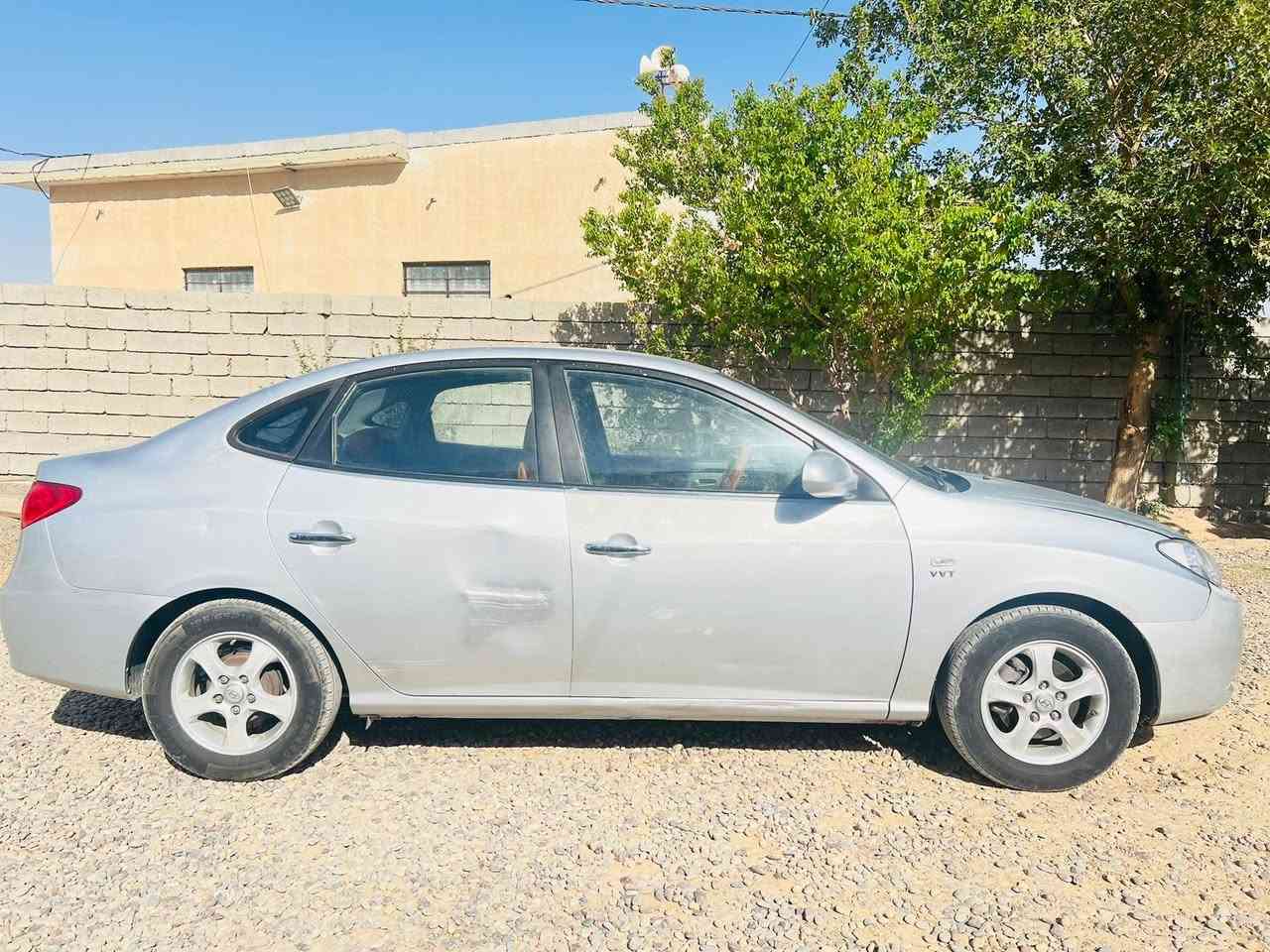 السلام عليكم افانتي اللبيع كير محرك كلو شرط سياره كصه جديده فوال موصفات عده الفتحه السعر 37وبيه مجال الشراي يتصل ***********
السياره موديل 10  السياره ادوات
