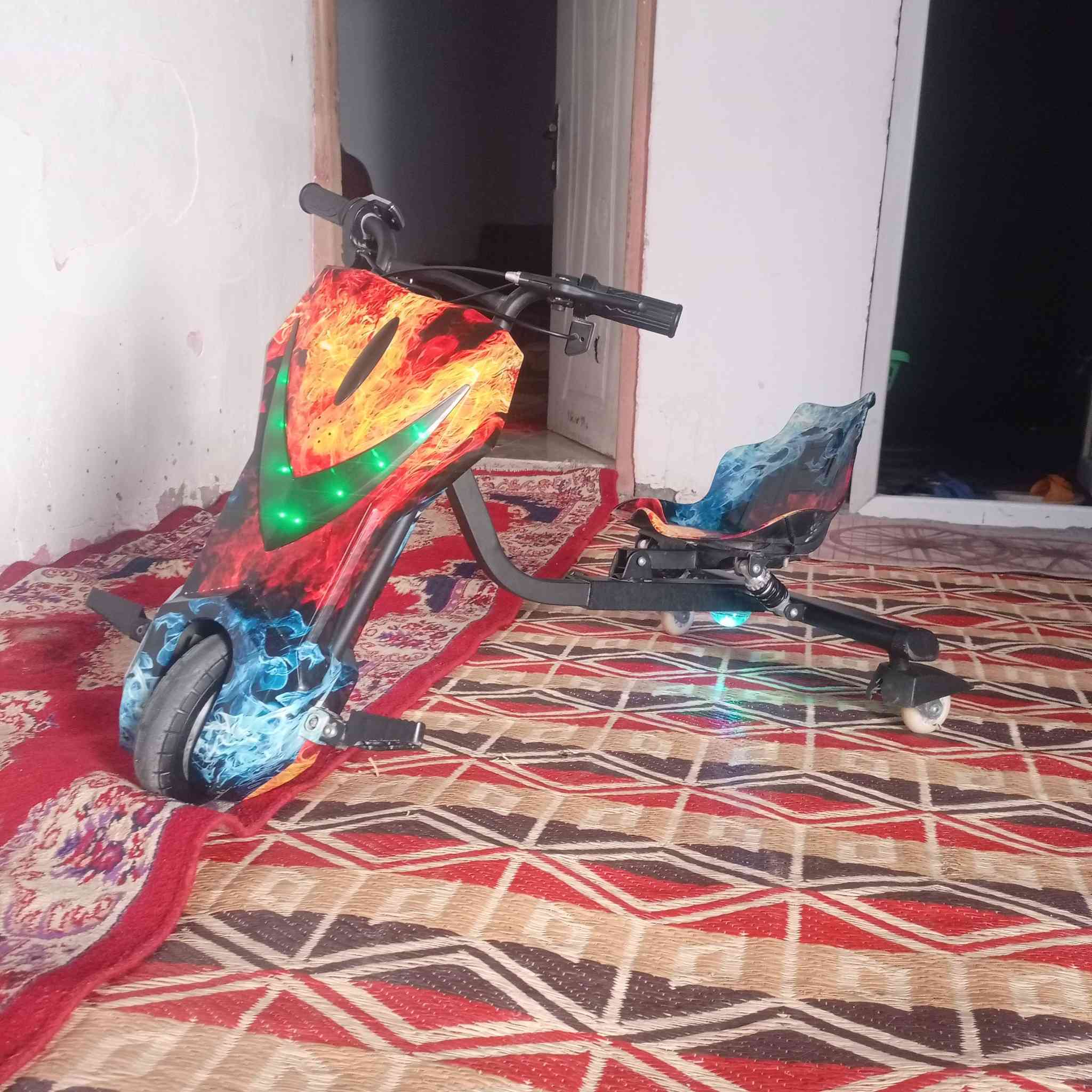 سكوتر اي شي مابي عل شحن 140وبي مجال وكارتونات 2سقف ثانوي قيم واخذ


**إذا كنت صاحب هذا الإعلان وتريد حذفه لأي سبب، رجاءا أرسل رسالة إلى الدعم الفني**