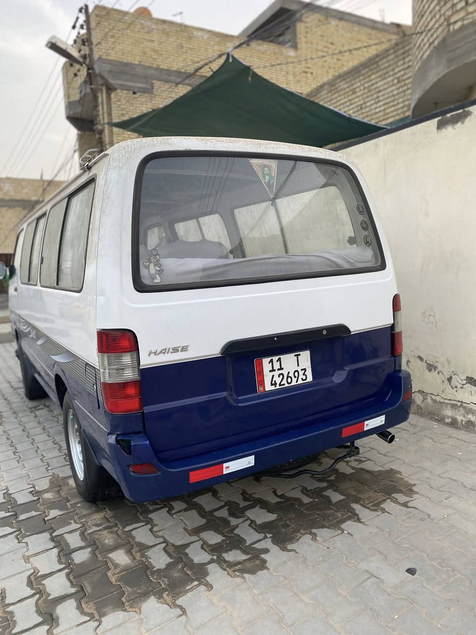 السلام عليكم سياره جنبي 2015سياره كفاله عامه من كلشي مكينه قبل شهرين شادهه جديده كير اكسن خير من الله تخم تاير قبل سبوع شديته حداديه عامه قبل شهر سويته تغليف جاملغات سياره جديده بمعنى الكلام مال جناي رقم انكليزي رقم شاصي دكيته شعار سياره مصفره هئيه ومرور رقم بغداد المكان بغداد السعر خاص للاستفسار ***********
