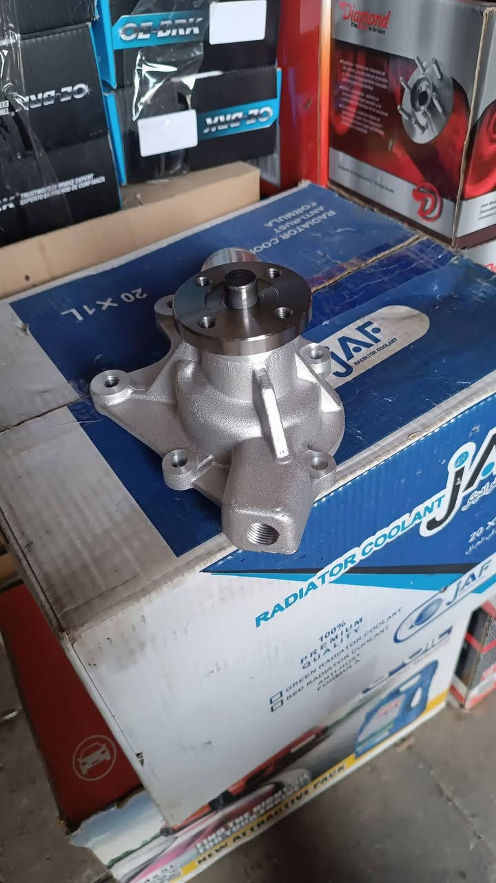 تتوفر ادوات جيب شيروكي تسعينات و2000 توصيل لجميع المحافظات ***********
