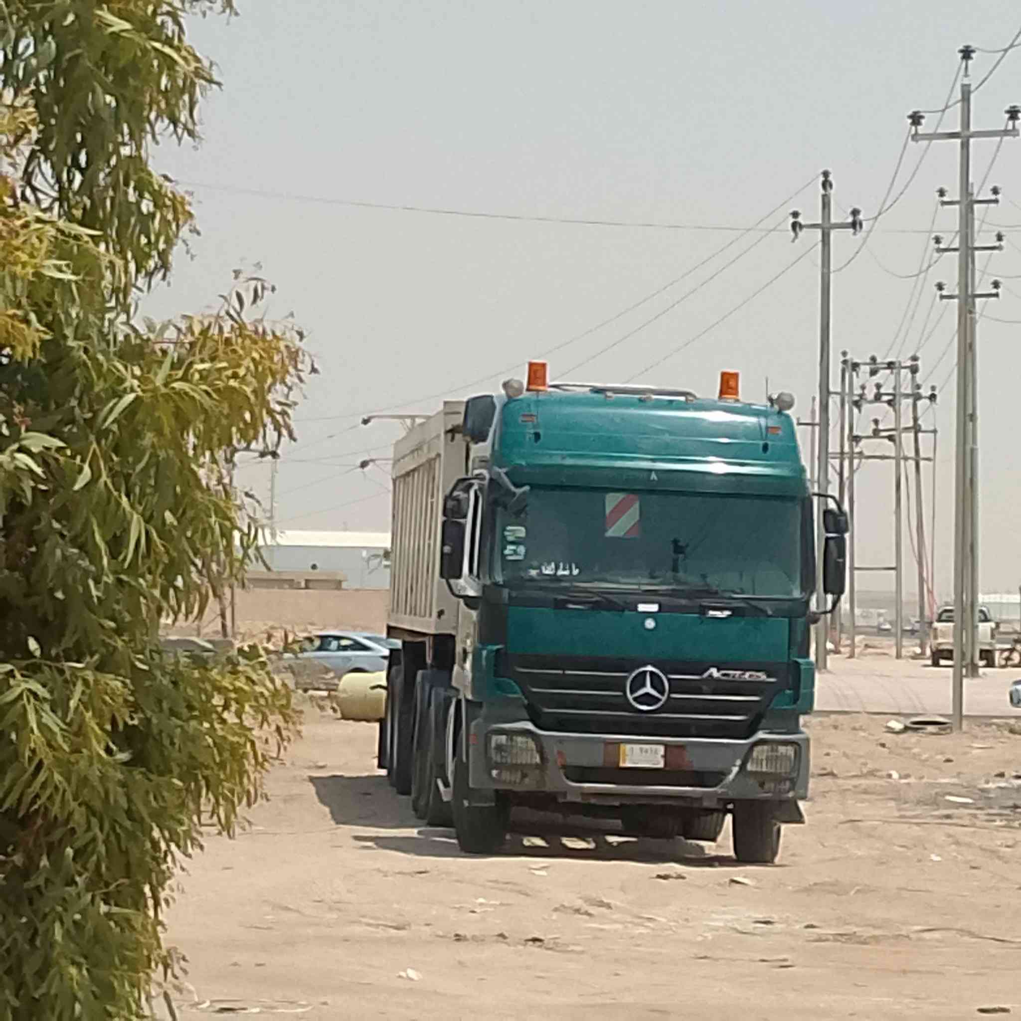 السلام وعليكم 
اكتروز 2005بلاد 4126مبدل شاصي فحل مجموعه جي اف عربانه اماراتيه 2007
اي استفسار اتصل ***********
