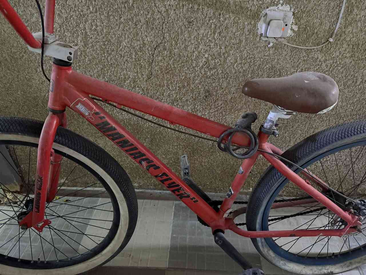 السلام عليكم بايسكلات بثلاث احجام للبيع
العنوان بغداد الكرخ 
تفاصيل اكثر موجود على الخاص


**إذا كنت صاحب هذا الإعلان وتريد حذفه لأي سبب، رجاءا أرسل رسالة إلى الدعم الفني**